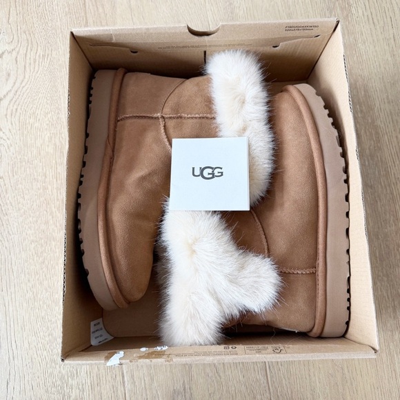 UGG Milla Chestnut Brown Leather Boots - Picture 12 of 12